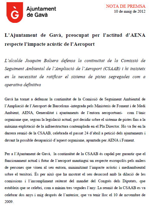 Primera pgina de la nota de prensa emitida por el Ayuntamiento de Gav denunciando la intencin de AENA de dejar morir la CSAAB del aeropuerto de Barcelona-El Prat y no confirmar el sistema de pistas segregadas como el definitivo en el aeropuerto (10 Mayo 2012)
